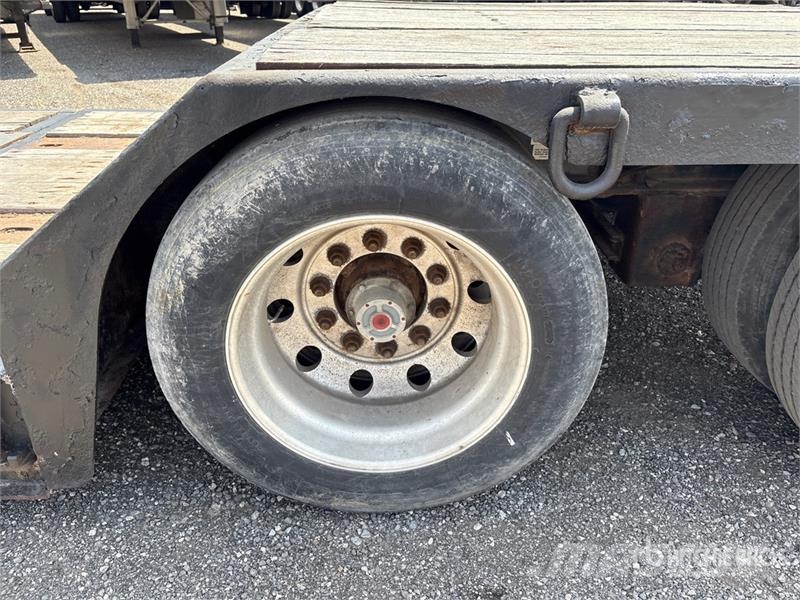 Fontaine Renegade LXT40 T/A Extendable Removable Gooseneck  로우 로더