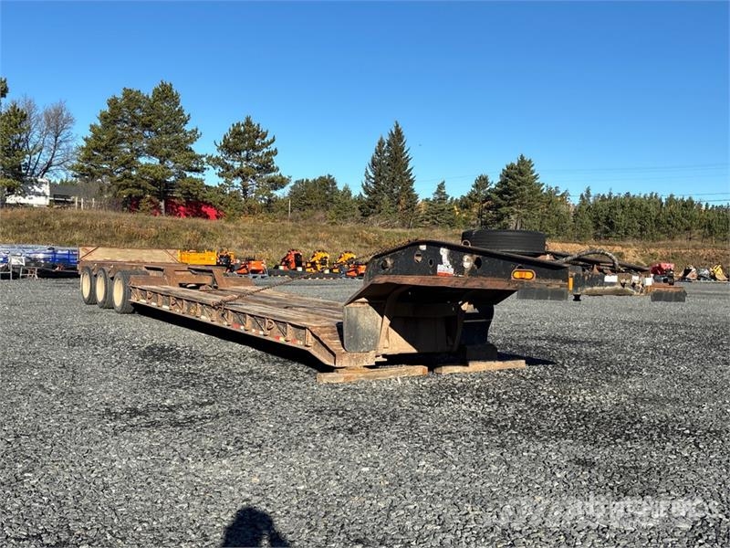 Fontaine Tri/A Removable Gooseneck Lowboy Trailer Niski utovarivači