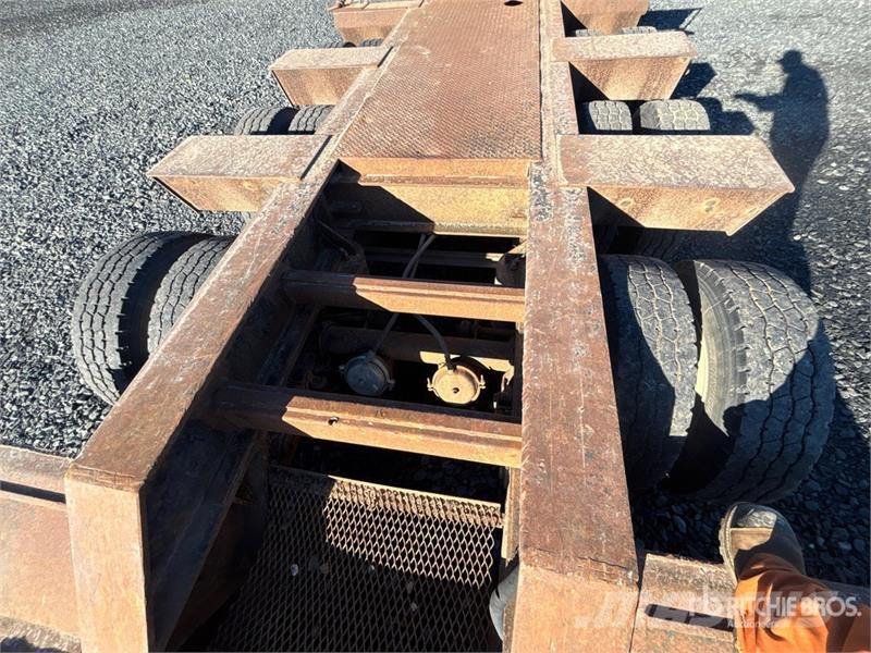 Fontaine Tri/A Removable Gooseneck Lowboy Trailer Niski utovarivači
