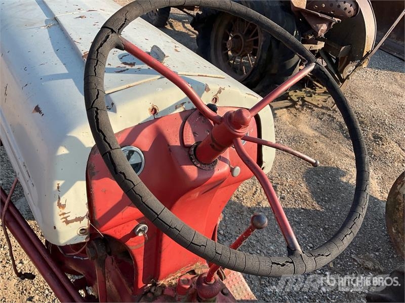 Ford 2WD Antique Tractor (Inoperable) Tractors