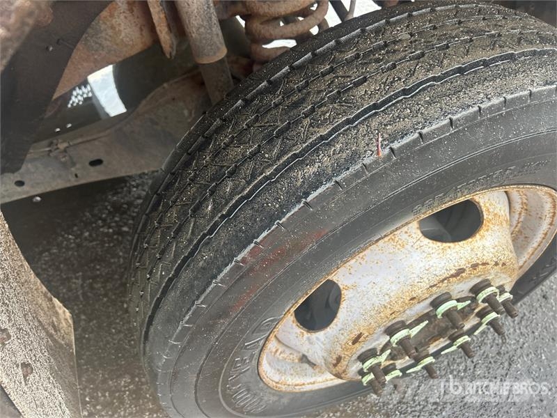 Ford 41 30 ft on Ford F-550 XLT 4x2 Van Mounted Aerial Auto hoogwerkers