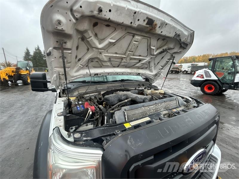 Ford 41 30 ft on Ford F-450 4x2 Van Mounted Aerial Lif Truck mounted platforms