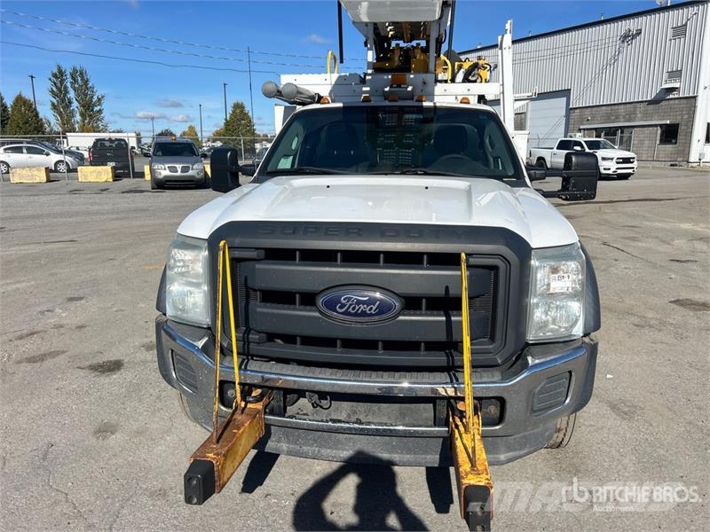Ford 41 30 ft on Ford F-450 4x2 Van Mounted Aerial Lif Nostolava-autot