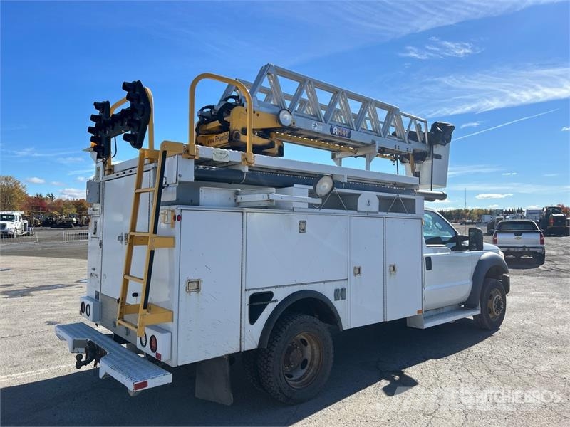 Ford 41 30 ft on Ford F-450 4x2 Van Mounted Aerial Lif Nostolava-autot