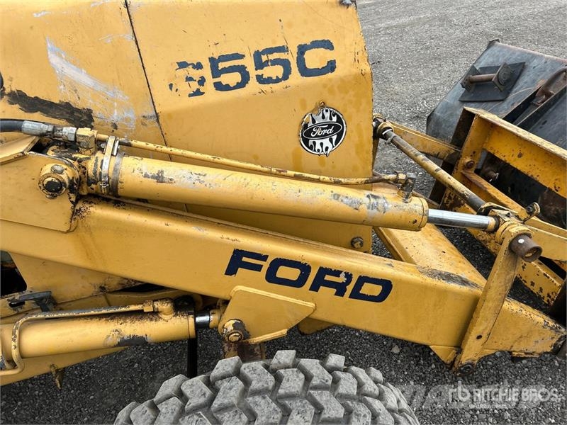 Ford 655C 4x4 Backhoe Loader Ekskavaatorlaadurid