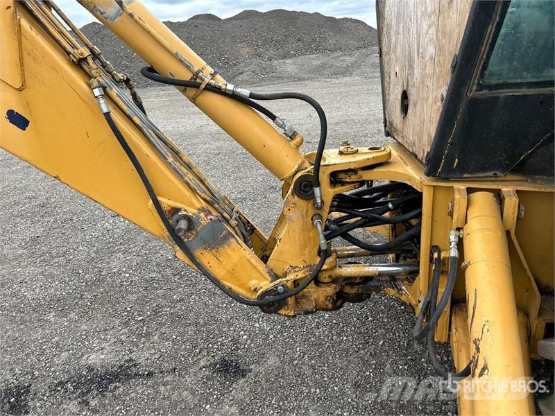 Ford 655C 4x4 Backhoe Loader Ekskavaatorlaadurid