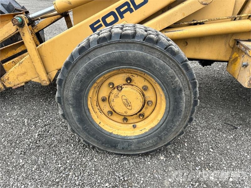 Ford 655C 4x4 Backhoe Loader Ekskavaatorlaadurid