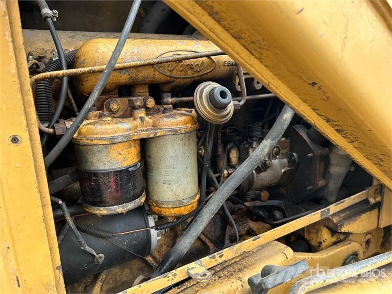 Ford 655C 4x4 Backhoe Loader Ekskavaatorlaadurid