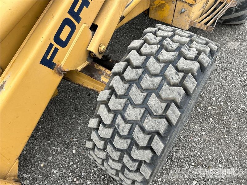 Ford 655C 4x4 Backhoe Loader Ekskavaatorlaadurid