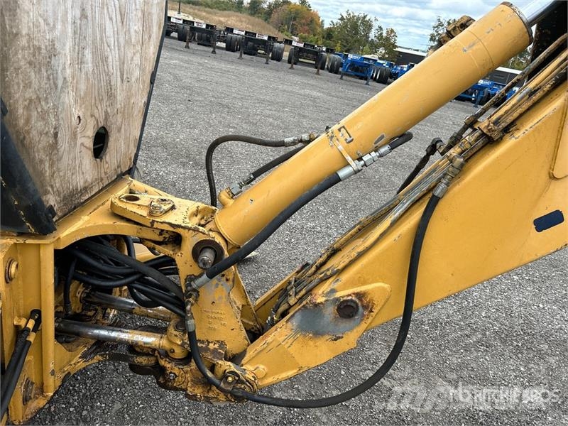 Ford 655C 4x4 Backhoe Loader Ekskavaatorlaadurid