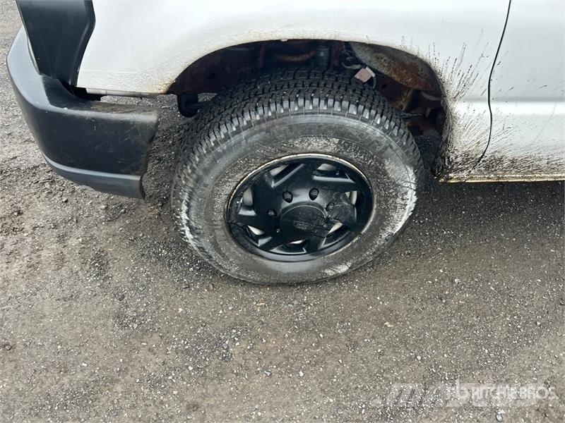 Ford E-150 Dostavna vozila / kombiji