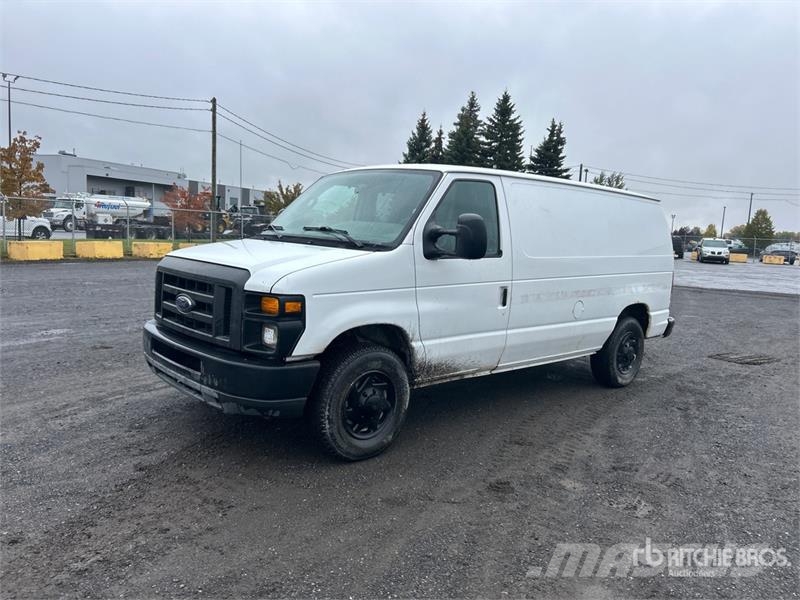Ford E-150 Dostavna vozila / kombiji