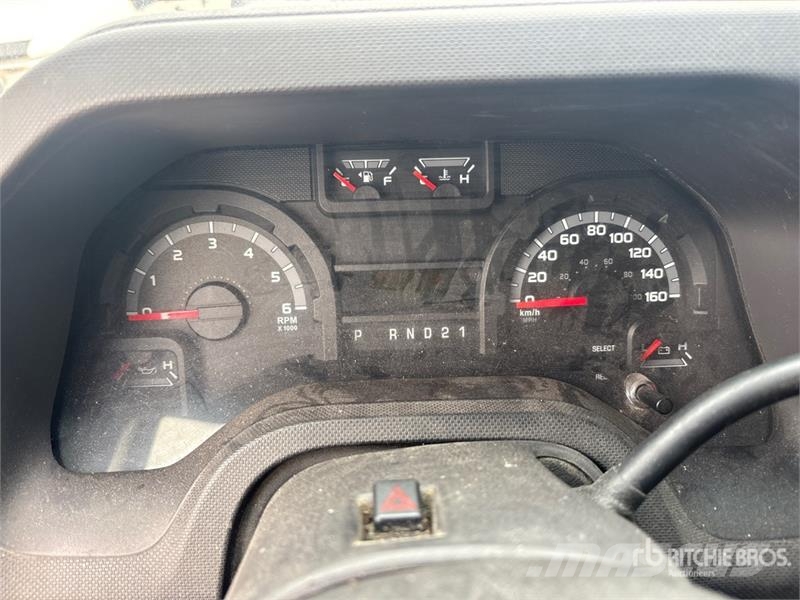 Ford E-250 Dostavna vozila / kombiji