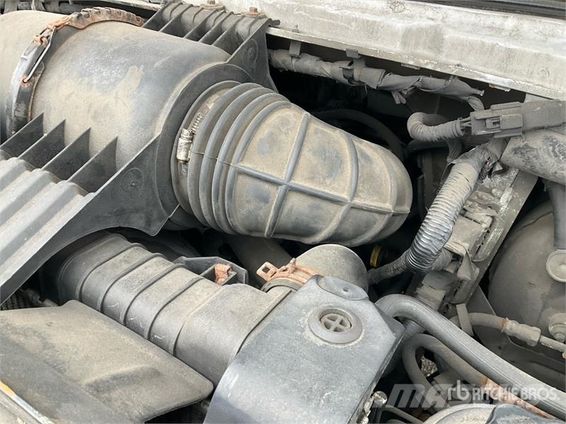 Ford E-250 Панельні фургони