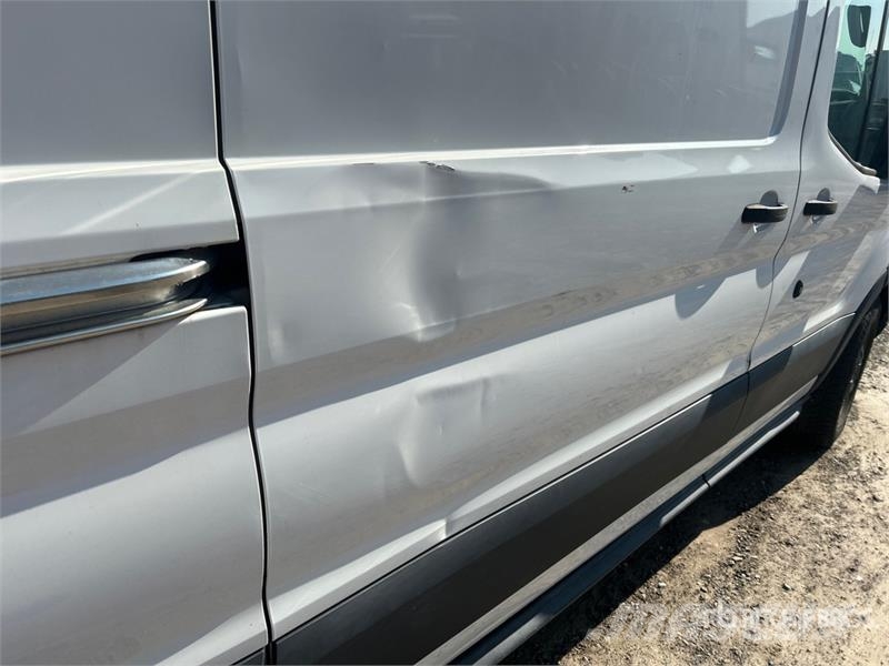 Ford E-350 Κλούβες με συρόμενες πόρτες