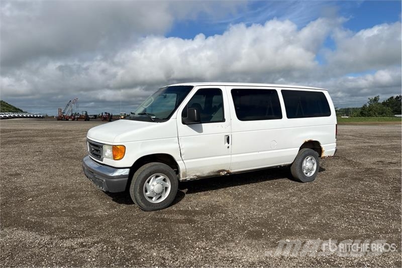 Ford E-350 Κλούβες με συρόμενες πόρτες