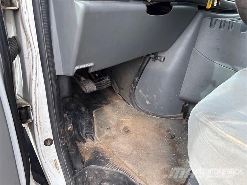 Ford E-350 Κλούβες με συρόμενες πόρτες