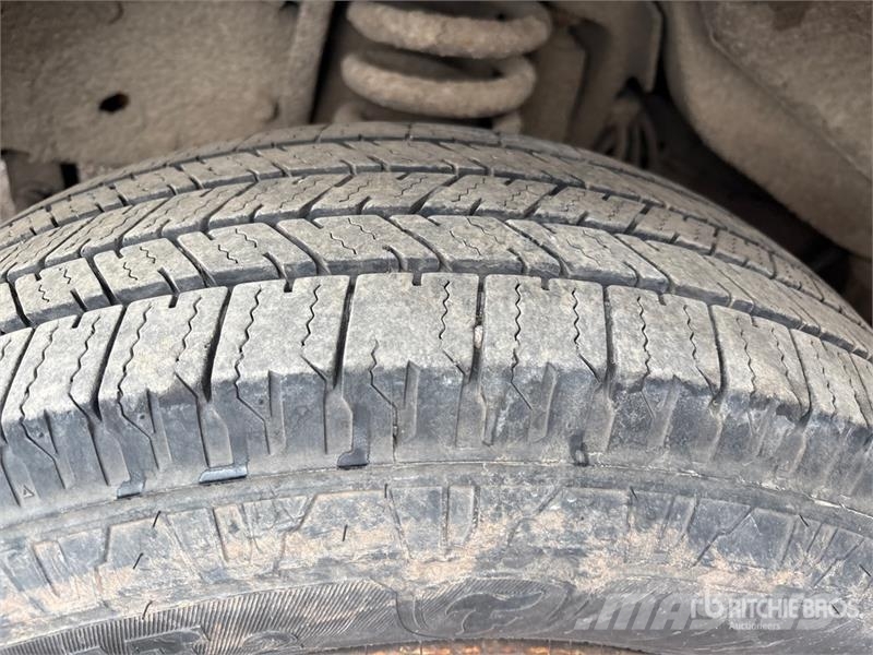 Ford E-350 Κλούβες με συρόμενες πόρτες