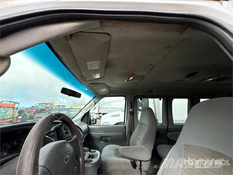 Ford E-350 Κλούβες με συρόμενες πόρτες