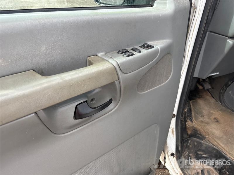 Ford E-350 Κλούβες με συρόμενες πόρτες