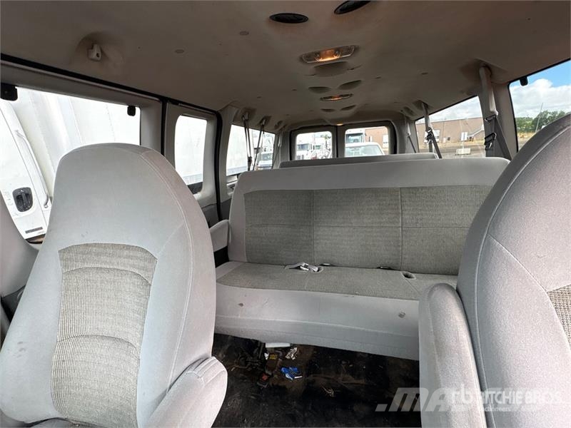 Ford E-350 Κλούβες με συρόμενες πόρτες
