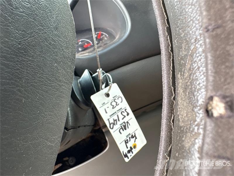 Ford E-350 Κλούβες με συρόμενες πόρτες