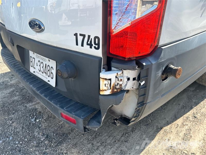 Ford E-350 Κλούβες με συρόμενες πόρτες