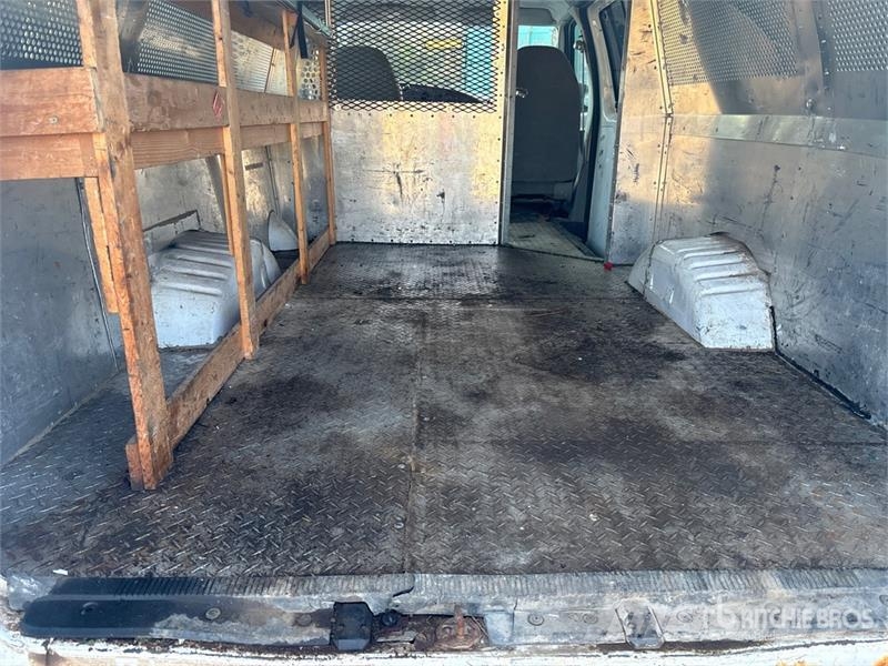 Ford E-350 Transporterek
