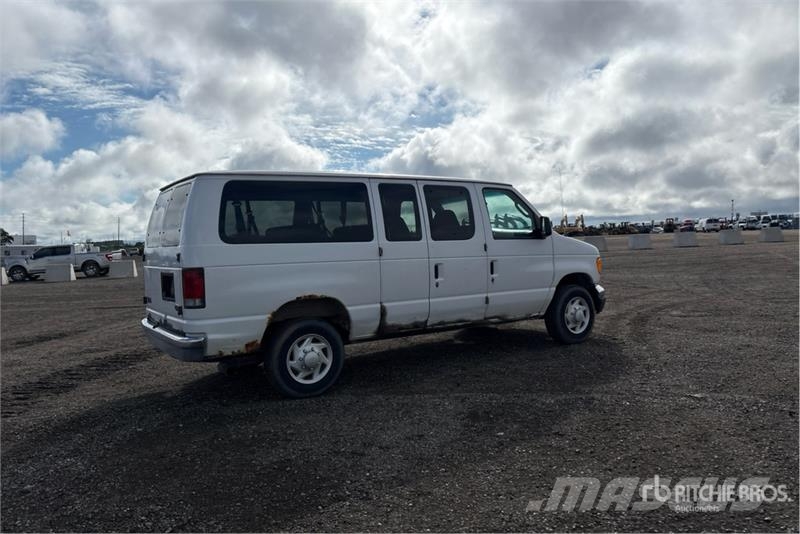 Ford E-350 Κλούβες με συρόμενες πόρτες