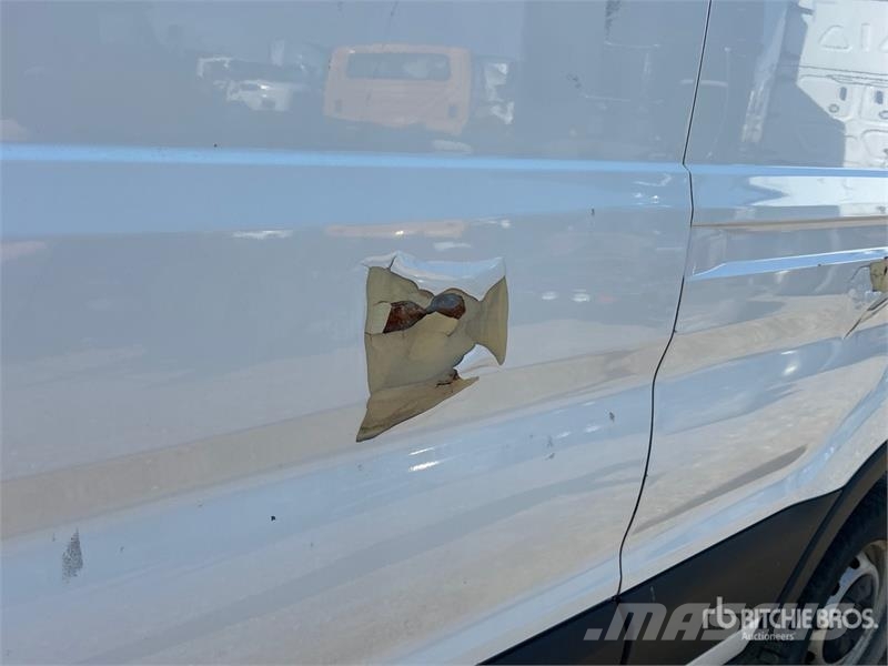 Ford E-350 Κλούβες με συρόμενες πόρτες