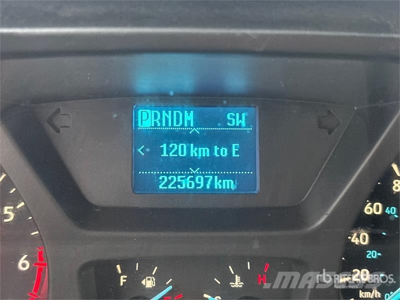 Ford E-350 Dodávky