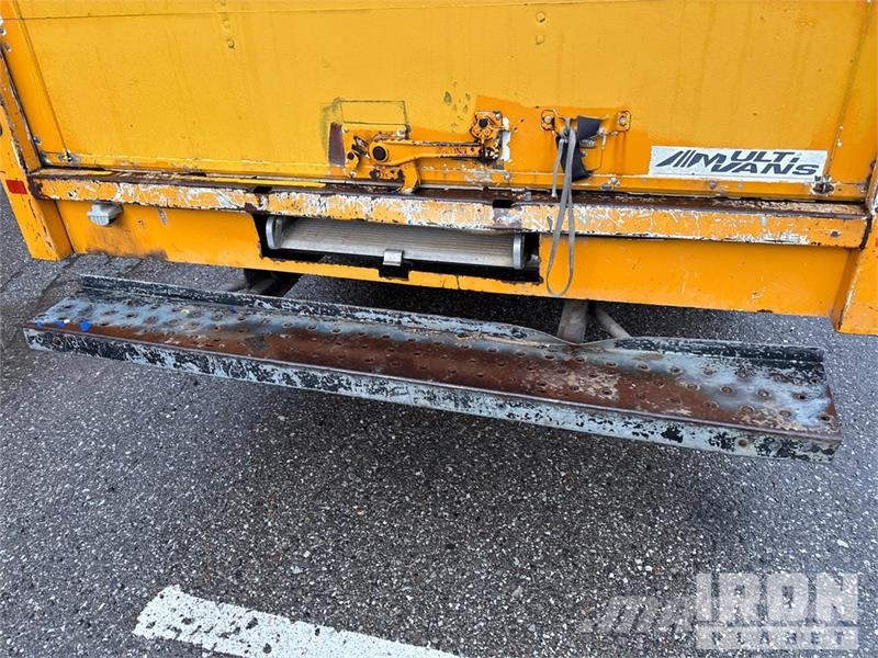 Ford E-350 4x2 Van Truck Sanduk kamioni