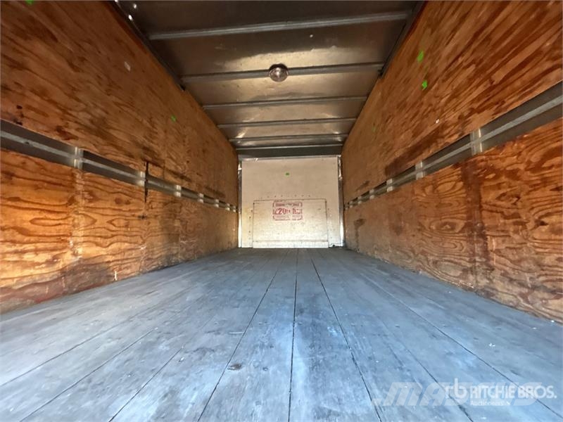 Ford E-350 4x2 Van Truck Dobozos teherautók