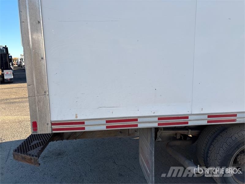 Ford E-350 4x2 Van Truck Dobozos teherautók