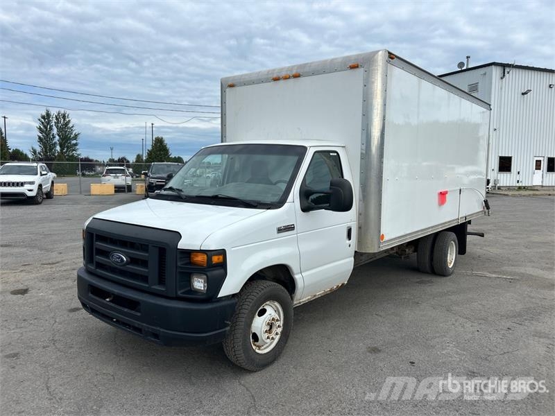 Ford E-350 4x2 Van Truck Skapbiler