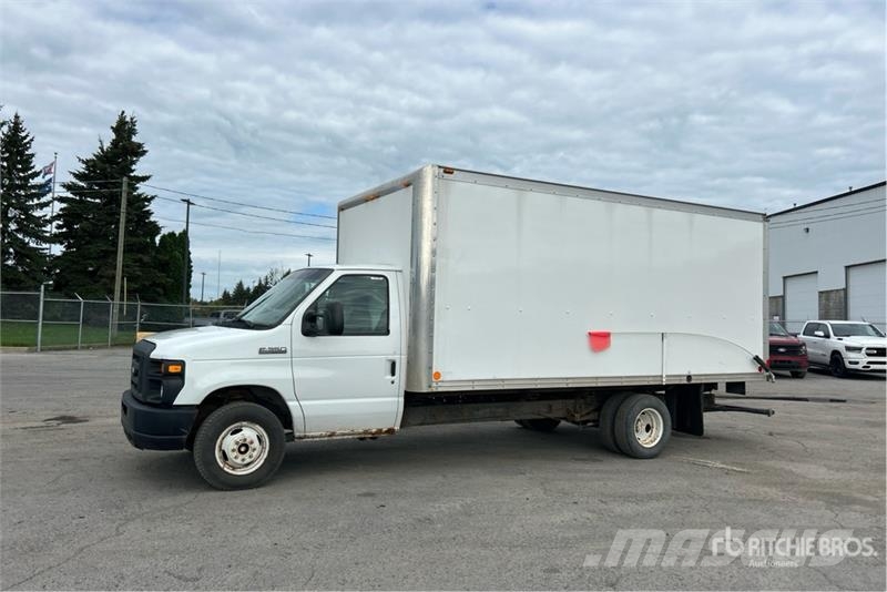 Ford E-350 4x2 Van Truck Skapbiler