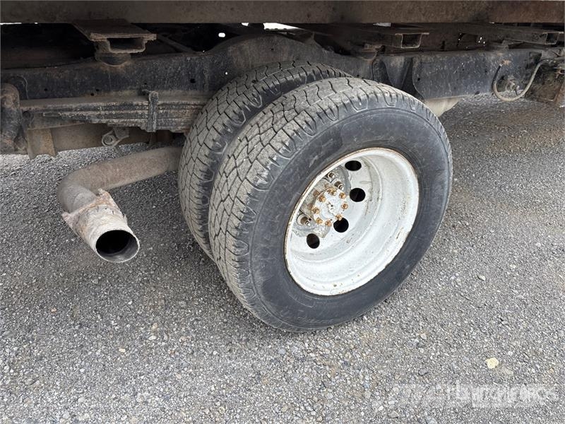 Ford E-350 4x2 Van Truck Skåpbilar