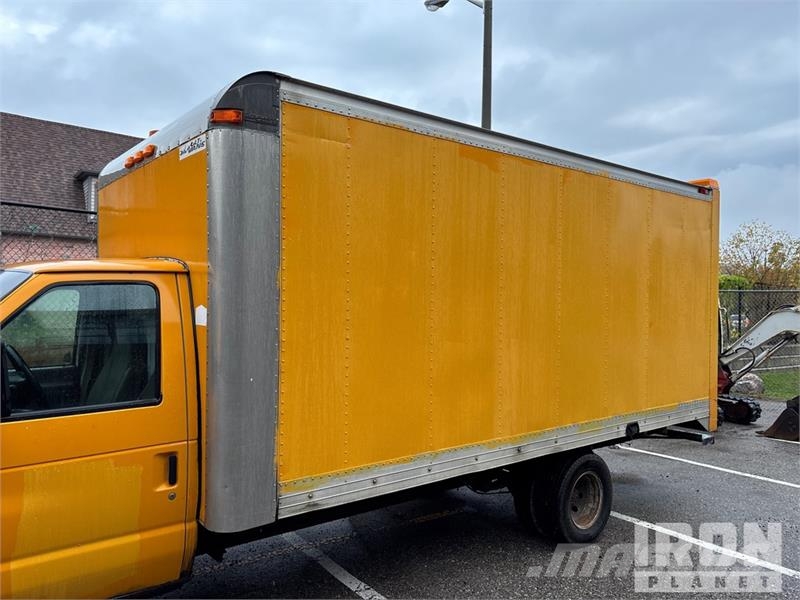 Ford E-350 4x2 Van Truck Sanduk kamioni