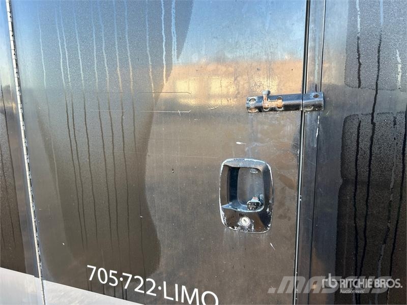 Ford E-450 4x2 16-Seat Party Bus Mini-bus