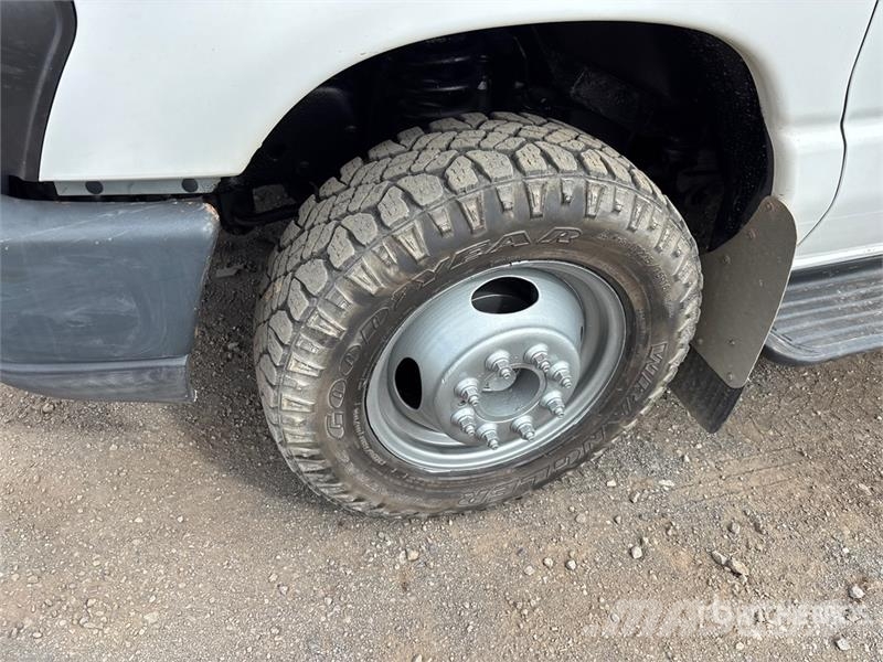 Ford E-450 4x2 Utility Truck 픽업/드롭사이드
