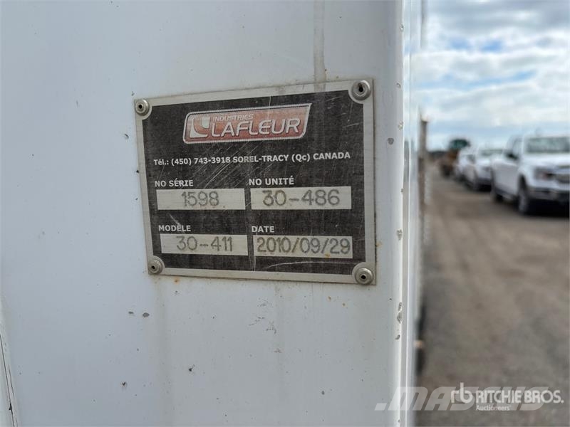 Ford E-450 4x2 Utility Truck 픽업/드롭사이드
