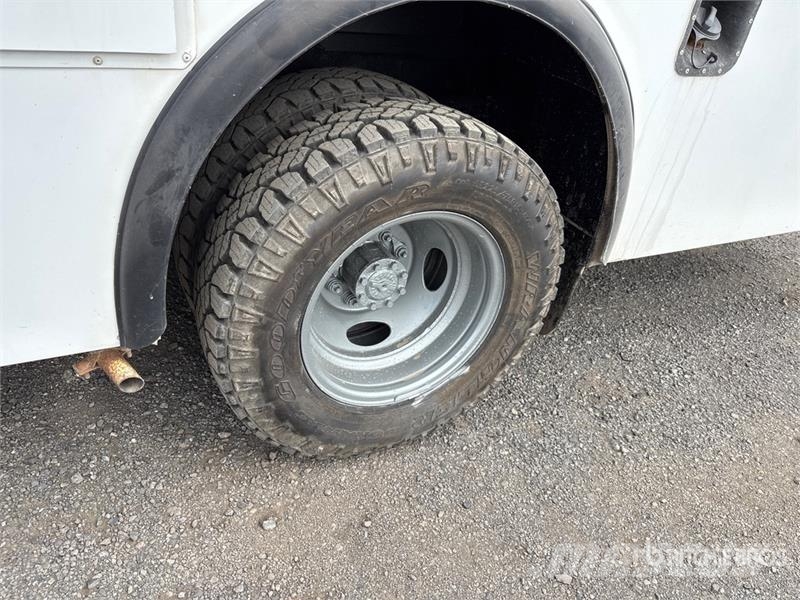 Ford E-450 4x2 Utility Truck 픽업/드롭사이드