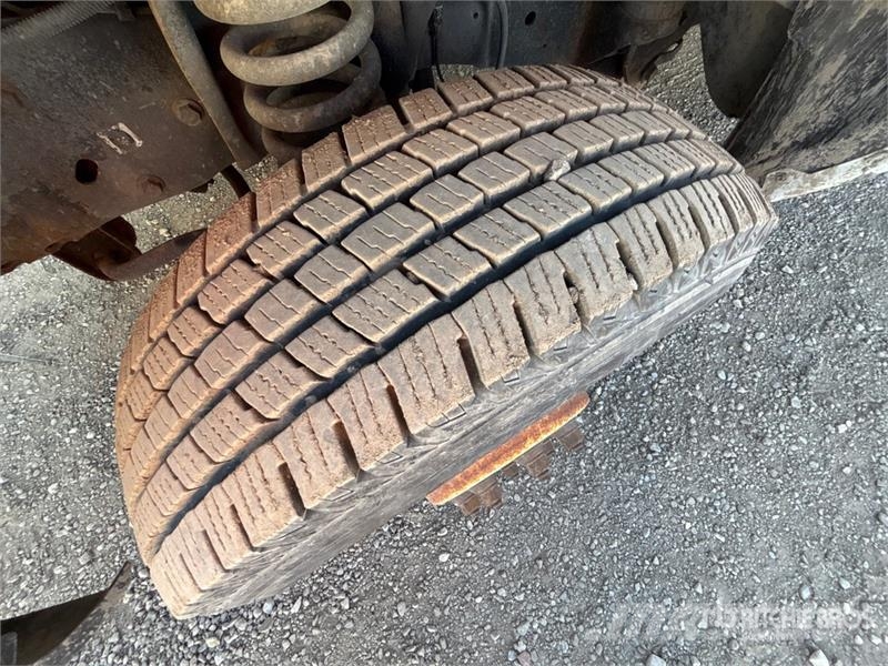 Ford E-450 4x2 Van Truck Sanduk kamioni