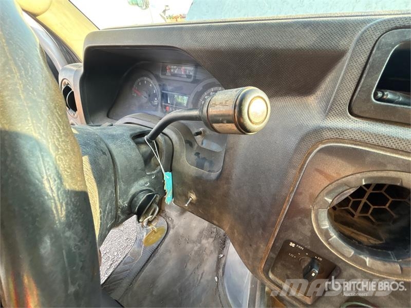Ford E-450 4x2 Van Truck Sanduk kamioni