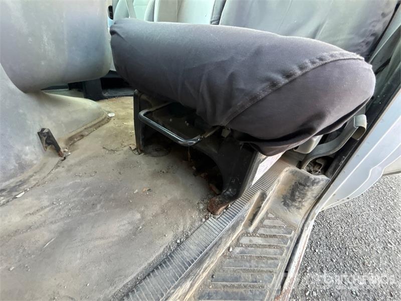 Ford E-450 4x2 Van Truck Sanduk kamioni
