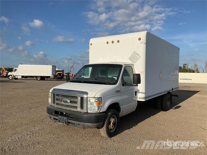 Ford E-450 4x2 Van Truck Sanduk kamioni