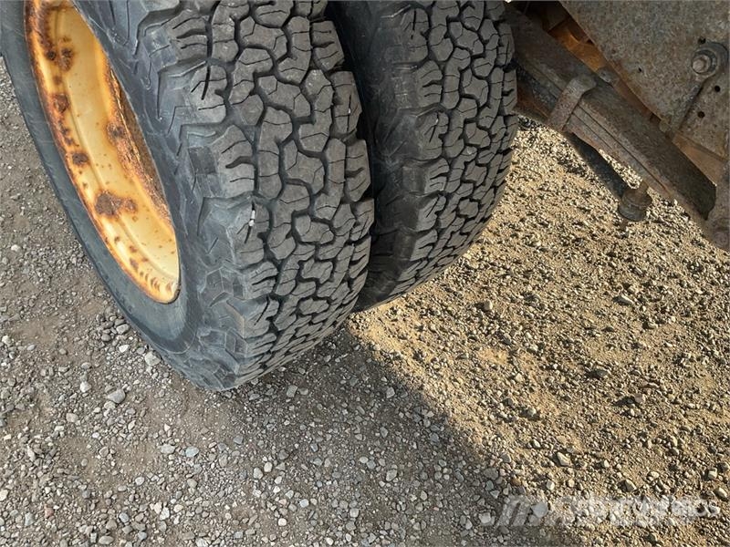 Ford E-450 4x2 Van Truck Sanduk kamioni