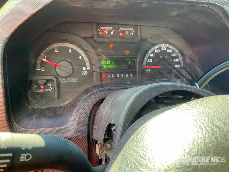 Ford E-450 4x2 Van Truck 厢式货车