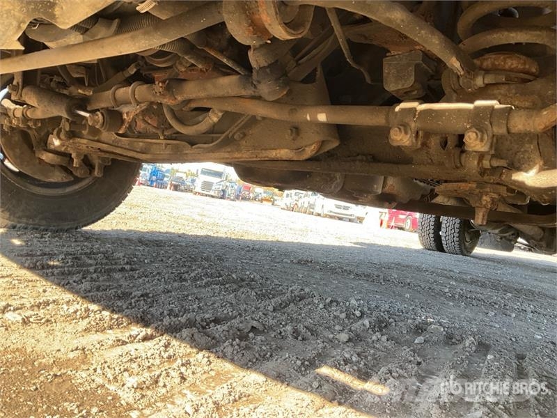 Ford E-450 4x2 Van Truck 厢式货车