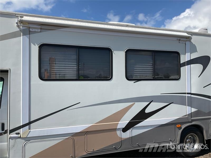Ford E-450 Econoline Motor Home Αυτοκινούμενα τροχόσπιτα και τροχόσπιτα